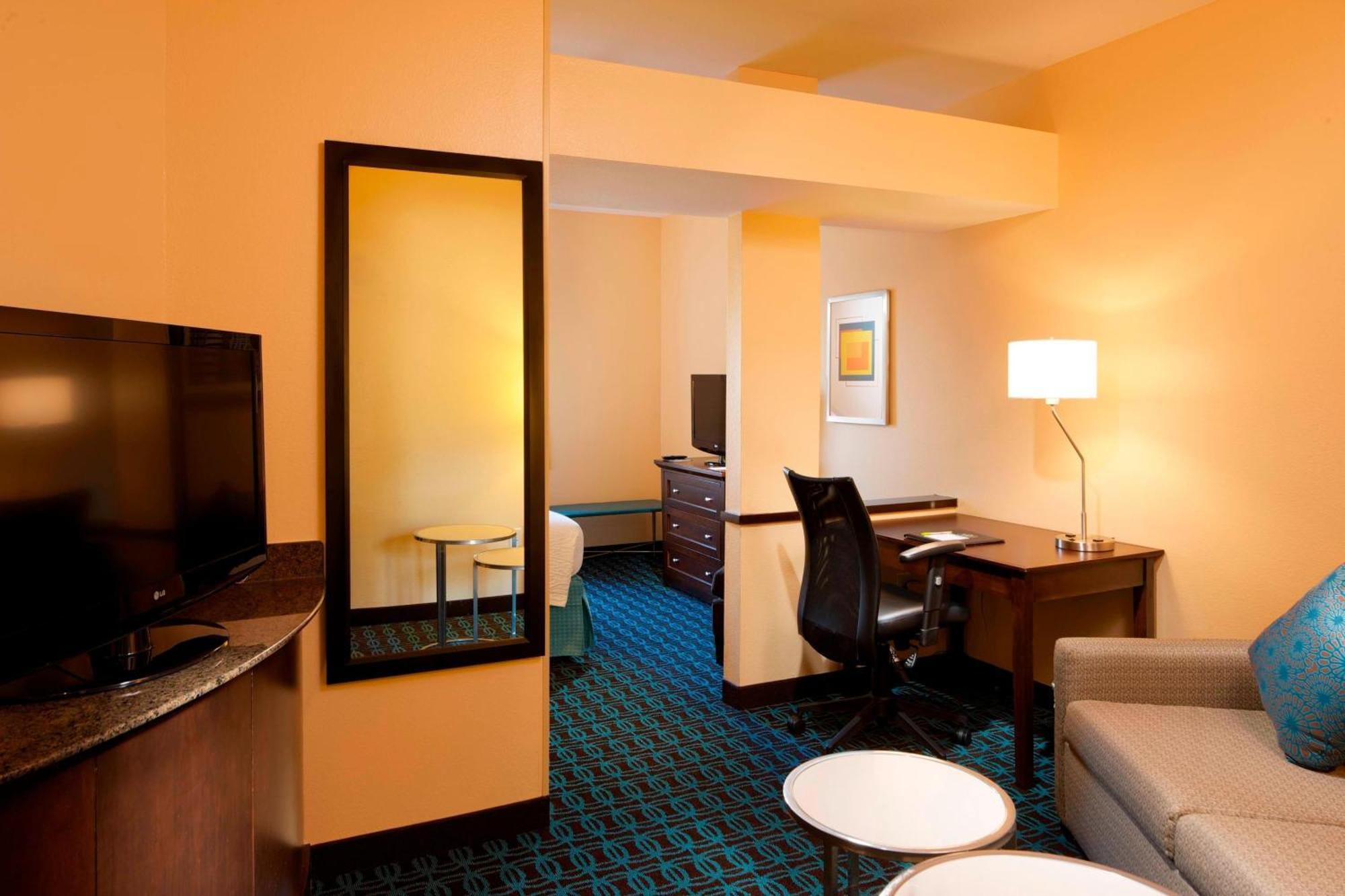 Fairfield Inn & Suites Houston Intercontinental Airport Exteriör bild